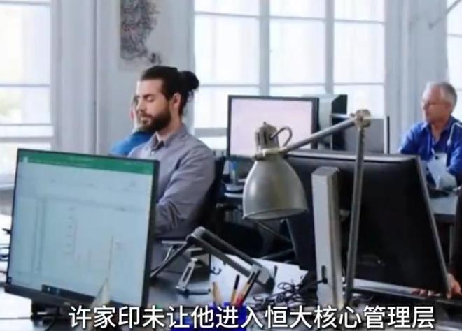四川独臂少年10岁时截肢，用一只手664分考上清华，“命运给你什么题，你就得答什么题，交白卷是最亏的”