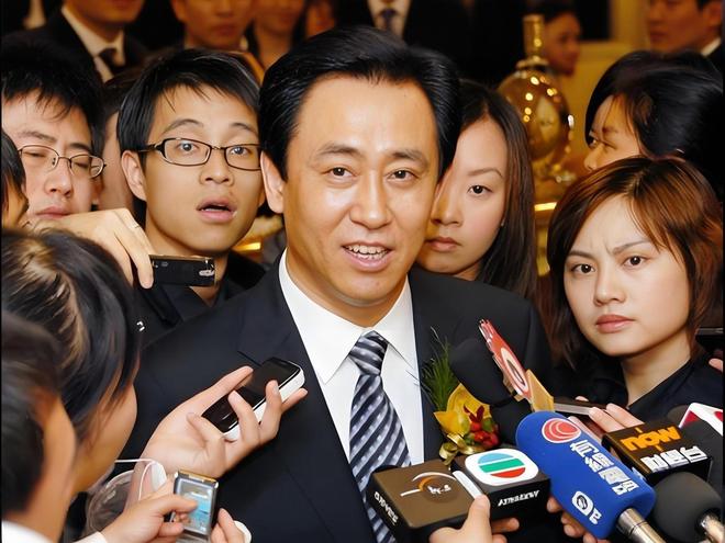 四川独臂少年10岁时截肢，用一只手664分考上清华，“命运给你什么题，你就得答什么题，交白卷是最亏的”